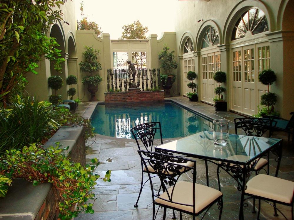 Bienville House Hotel Nueva Orleans Exterior foto