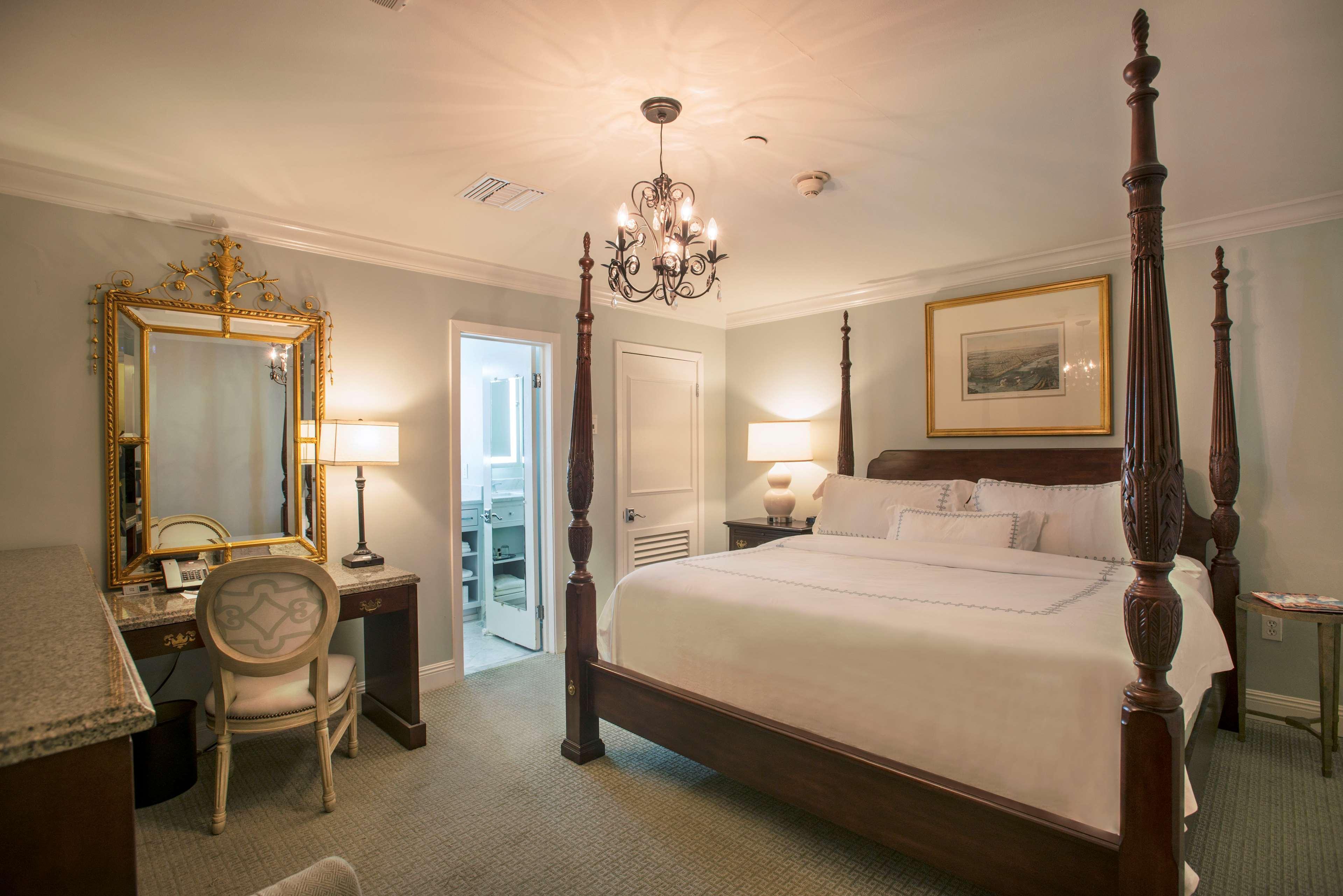 Bienville House Hotel Nueva Orleans Exterior foto